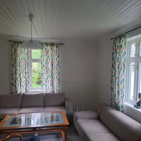 Jordamorstova * Aurland